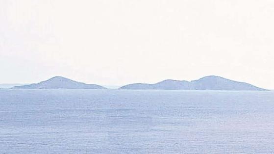 Nέα ΠΡΟΚΛΗΣΗ της Bild: Οι Ελληνες πωλούν τα νησιά τους για εξοφλήσουν τα χρέη τους [photos] - Φωτογραφία 5