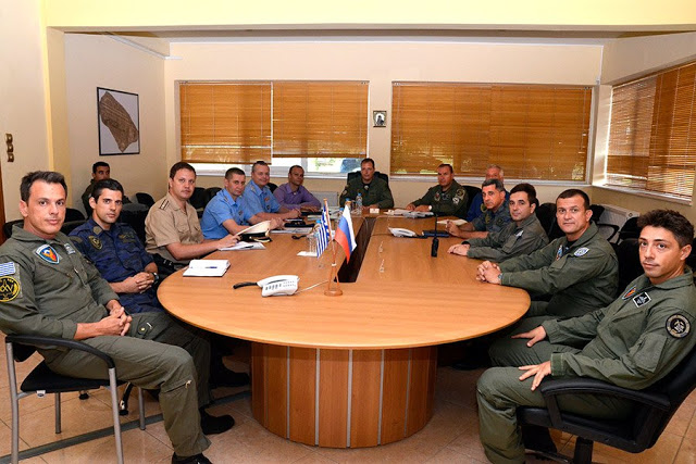 Επίσκεψη Αντιπροσωπείας Αξιωματικών της ΠΑ της Ρωσικής Ομοσπονδίας στην 114ΠΜ - Φωτογραφία 2
