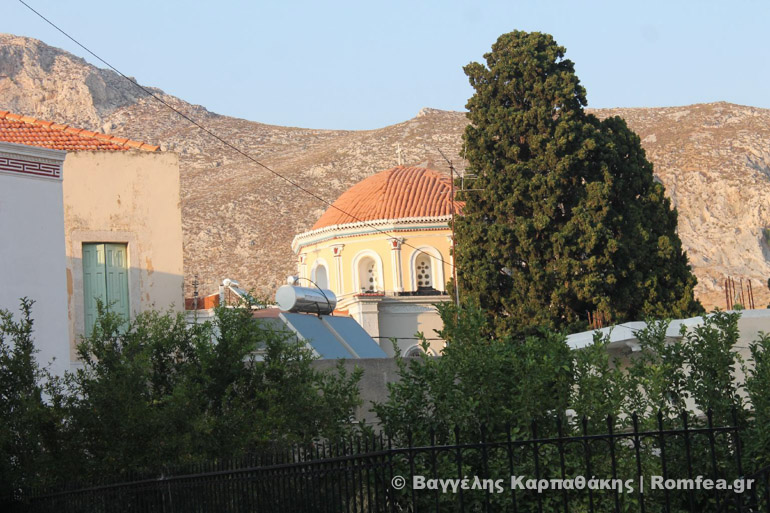 Υποδοχή της λάρνακας του Αγίου Σάββα εν Καλύμνω (ΦΩΤΟ) - Φωτογραφία 12