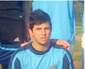 ΘΡΗΝΟΣ: Σκοτώθηκε ο 23χρονος ποδοσφαιριστής της Βουλιαγμένης - Φωτογραφία 2