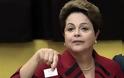 Βραζιλία: Σενάρια για αποπομπή της προέδρου Ρουσέφ