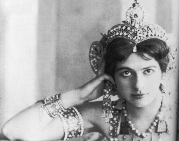 Mata Hari: Ο θρύλος της εξωτικής χορεύτριας που έγινε κατάσκοπος [photos] - Φωτογραφία 2