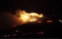 Ολονύχτια μάχη με τις φλόγες στη Βαρυμπόμπη