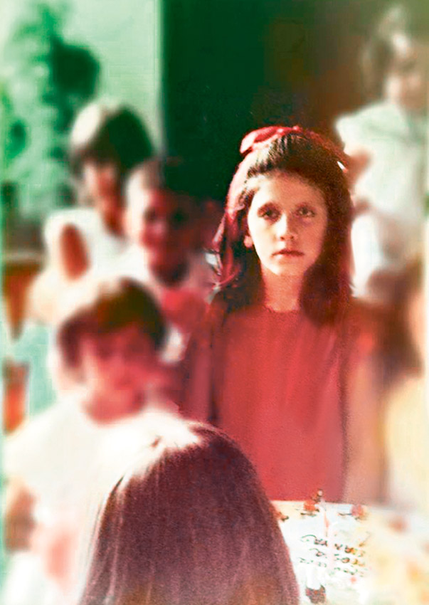 ΤΡΟΜΑΚΤΙΚΟ! Δείτε πώς ήταν η Ζωή Κωνσταντοπούλου παιδί - Φωτογραφία 2