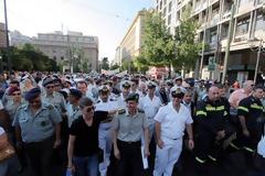 Καταδικάζονται οι στρατιωτικοί - Θα αντιδράσουμε δυναμικά