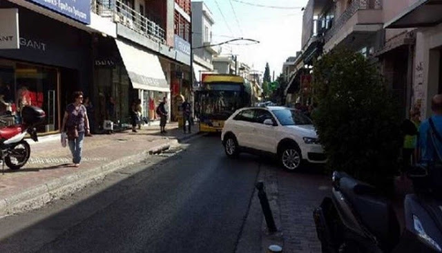Ένα παρκάρισμα για Όσκαρ στο Χαλάνδρι - Αθάνατος Έλληνας... [photos] - Φωτογραφία 2