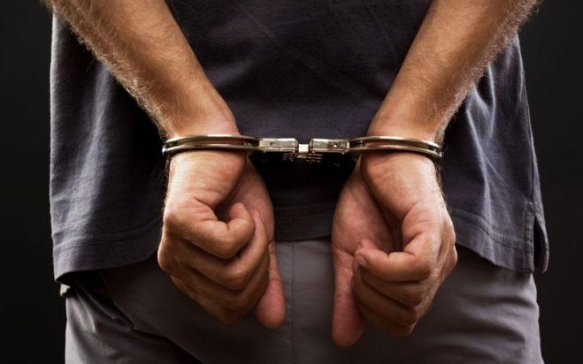 Μεσολόγγι: Συνέλαβαν τον 45χρονο νοσηλευτή για ασελγείς πράξεις - Φωτογραφία 1