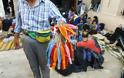 Σοκ: Οι Τούρκοι πωλούν σωσίβια και σαμπρέλες στους πρόσφυγες [photo] - Φωτογραφία 4