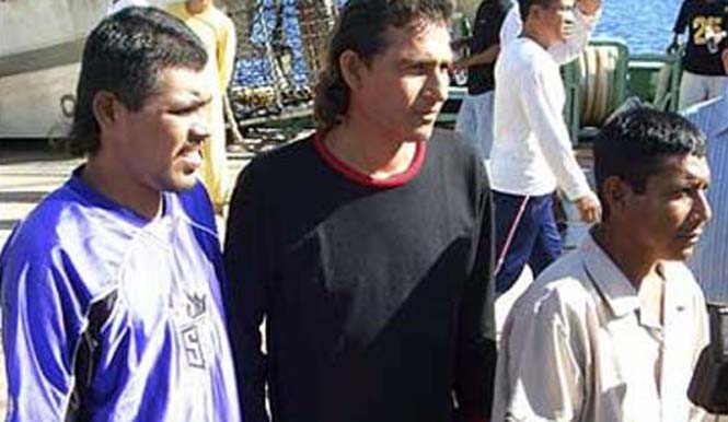 Σύγχρονοι ΡΟΒΙΝΣΩΝΕΣ: Θαλάσσιοι επιζώντες που αψήφησαν τη μανία των νερών... [photos] - Φωτογραφία 2