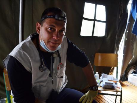 Δημήτρης Γιαννούσης: Ένας Πατρινός σώζει ζωές στις εμπόλεμες ζώνες - Φωτογραφία 4
