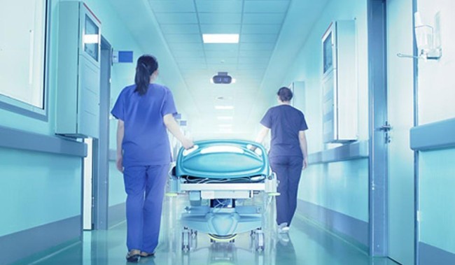 Ζητείται ρευστό για το ΕΣΥ! Νέες περικοπές στα νοσοκομεία λόγω 3ου μνημονίου - Φωτογραφία 1