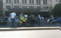 Aσυνείδητος οδηγός στο κέντρο της Αθήνας τραυμάτισε σοβαρά δυο επιβαίνοντες σε μηχανή και τράπηκε σε φυγή [photos] - Φωτογραφία 5