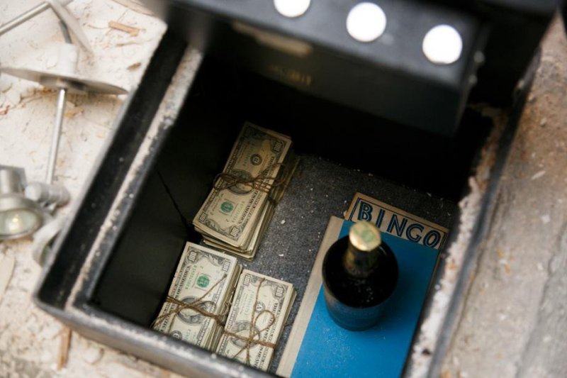 ΑΠΙΣΤΕΥΤΟ: Βρήκαν το κρυφό χρηματοκιβώτιο που έψαχναν για 2 ολόκληρα Χρόνια - Δείτε τι έκρυβε μέσα του…[photos] - Φωτογραφία 11
