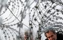 Έφτιαξαν φράχτη για τους μετανάστες στα σύνορα Ουγγαρίας - Σερβίας