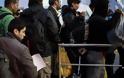 Μυτιλήνη: Αναχώρησαν για Πειραιά περίπου 3.400 μετανάστες και πρόσφυγες