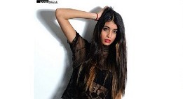 Αναστατώνει η 20χρονη μουσουλμάνα που θέλει να γίνει Μις Ιταλία - Μόλις την αντικρίσετε θα μείνετε... [photos] - Φωτογραφία 4