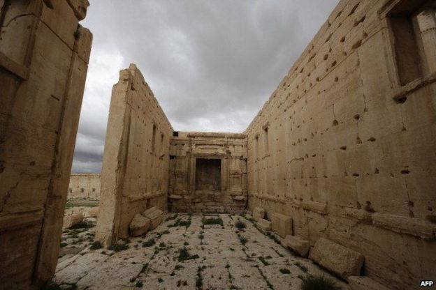 Συρία - Παλμύρα: Ο Ναός του Bel με σοβαρές ζημιές από τους Ισλαμοφασίστες - Καταστρέφουν καθετί ελληνικό και ρωμαϊκό στην περιοχή [photos] - Φωτογραφία 3