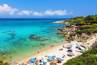 Πρώτη στις προτιμήσεις των Ελλήνων τουριστών η Χαλκιδική και για τον μήνα Σεπτέμβριο - Φωτογραφία 1