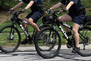 Ορθοπεταλιές στην ΕΛ.ΑΣ: Ερχονται οι αστυνομικοί με τα ποδήλατα - Φωτογραφία 1
