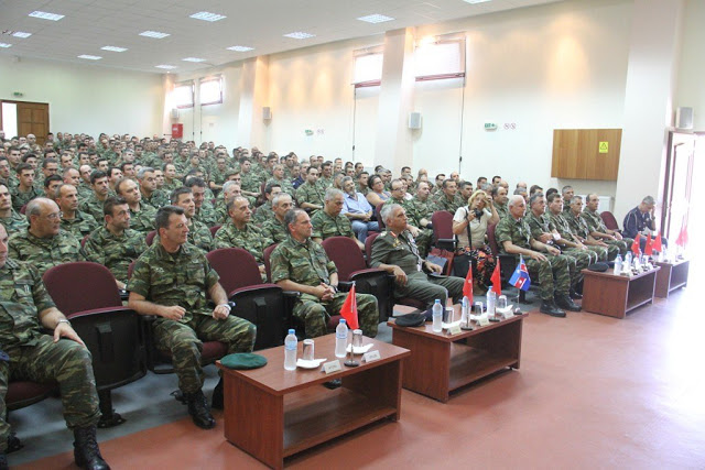 Επίσκεψη Αρχηγού ΓΕΕΘΑ στο Δ΄ Σώμα Στρατού (Δ΄ ΣΣ) - Φωτογραφία 4