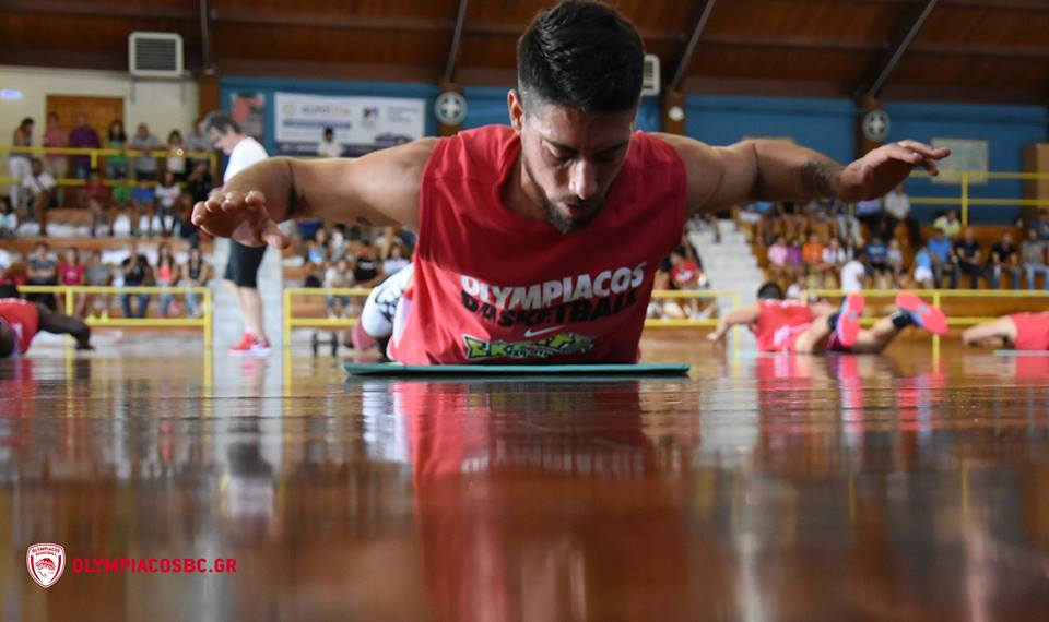 ΕΡΥΘΡΟΛΕΥΚΗ ΠΡΟΠΟΝΗΣΗ ΓΙΑ ΤΟΝ... ΚΟΣΜΟ! (PHOTOS) - Φωτογραφία 11