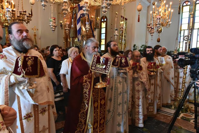 7046 - Με το Αγιορειτικό Τυπικό ο εορτασμός του Γενεσίου της Θεοτόκου στην Ιερά Μονή της Παναγίας Θεοσκεπάστου-Σοχού - Φωτογραφία 10