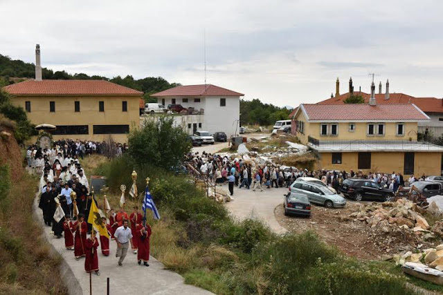 7046 - Με το Αγιορειτικό Τυπικό ο εορτασμός του Γενεσίου της Θεοτόκου στην Ιερά Μονή της Παναγίας Θεοσκεπάστου-Σοχού - Φωτογραφία 17