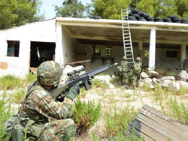 Εκπαιδεύουν το στρατό στην ΚΩ για επέμβαση σε αστικό ιστό - Φωτογραφία 13