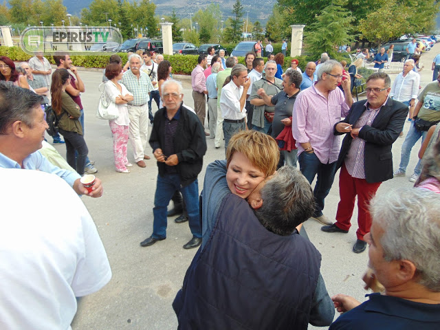 Αλέξης Τσίπρας απο τα Ιωάννινα: Στις 20 του Σεπτέμβρη, ζητάμε ισχυρή εντολή για να βγει η πατρίδα από το βάλτο. [photos] - Φωτογραφία 7