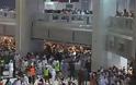 ΤΡΑΓΩΔΙΑ: Γερανός καταπλάκωσε πιστούς στο Μεγάλο Τζαμί της Μέκκα [photos] - Φωτογραφία 2