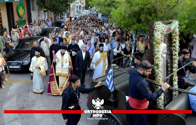 7071 - Λαοθάλασσα πιστών στο Ν. Ηράκλειο Αττικής για την Παναγία την Γερόντισσα της Ιεράς Μονής Παντοκράτορος Αγίου Όρους - Φωτογραφία 6