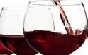 Το κόκκινο κρασί και η σοκολάτα προστατεύουν από τη νόσο Αλτσχάιμερ
