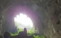 ΔΕΟΣ! Ένας αγρότης είδε μια τρύπα σε έναν βράχο - ΑΥΤΟ που υπάρχει στο εσωτερικό έχει αφήσει ΑΦΩΝΟ όλο τον ΠΛΑΝΗΤΗ - Φωτογραφία 10