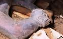 Αρχαιολόγοι ανακάλυψαν αρχαίο τάφο Iερέων με μακριά κεφάλια