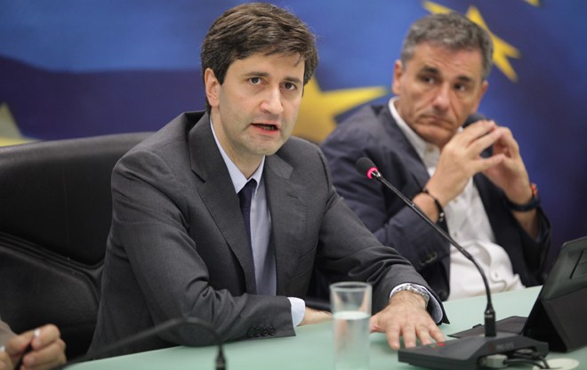 Ποιοι μένουν και ποιοι φεύγουν - Φωτογραφία 3