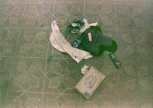 Σοκαριστικές φωτογραφίες με τον Κερτ Κομπέιν νεκρό - Φωτογραφία 4