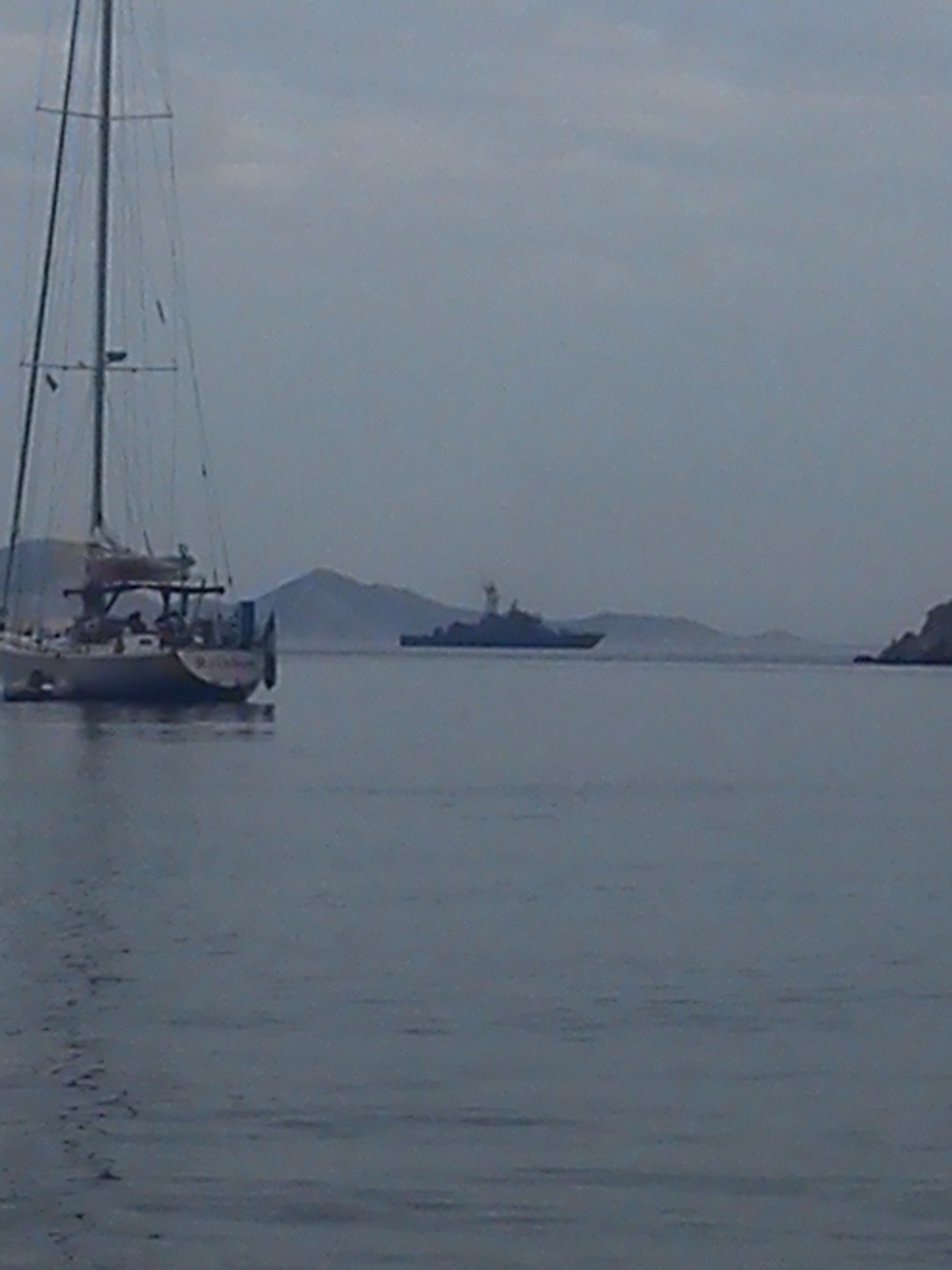 Ο ΠΑΝΟΡΜΙΤΗΣ φαίνεται να αποτρέπει τουρκικό πολεμικό σκάφος φέτος παραμονή της ΠΑΝΑΓΙΑΣ - Φωτογραφία 2