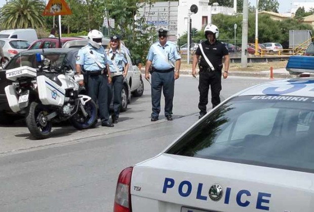 Δυτική Ελλάδα: Γέμισαν... αστυνομικούς οι δρόμοι - Φωτογραφία 1