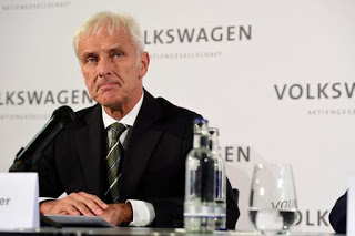 Η... επικίνδυνη αποστολή του νέου CEO της VW - Φωτογραφία 1