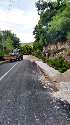 Συνδρομή Στρατού Ξηράς για την Αντιμετώπιση των Φυσικών Καταστροφών στη νήσο Σκόπελο - Φωτογραφία 9