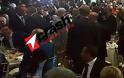Οταν ο Ομπάμα χτύπησε φιλικά στην πλάτη τον Τσίπρα [photos] - Φωτογραφία 2