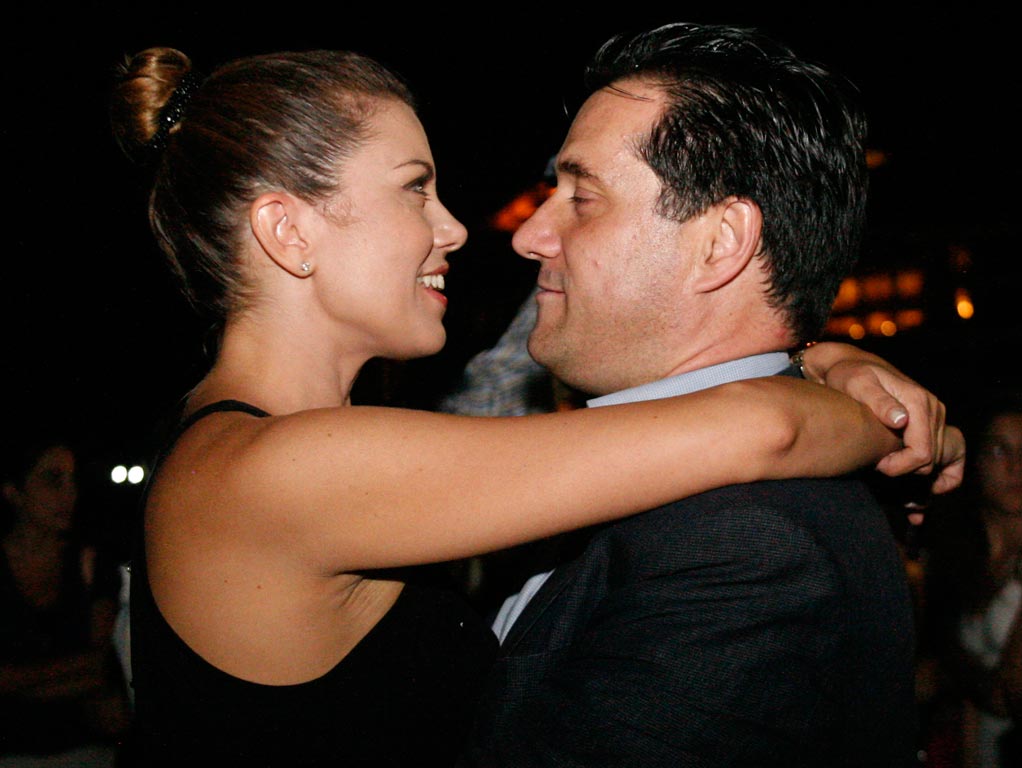 Οι ωραιότερες σύζυγοι πολιτικών στην Ελλάδα - Την πέμπτη θα την ερωτευτείτε και εσείς... [photos] - Φωτογραφία 18