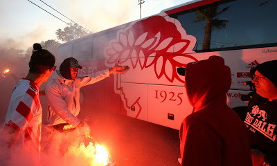 ΘΡΥΛΙΚΗ ΥΠΟΔΟΧΗ ΚΑΙ ΣΤΟ ΡΕΝΤΗ! (PHOTOS) - Φωτογραφία 2