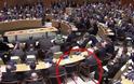 Αδεια η καρέκλα του Έλληνα Πρωθυπουργού στην Σϋνοδο του ΟΗΕ για τους τζιχαντιστές