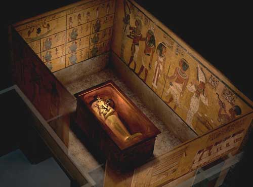 ΒΟΜΒΑ: Απίστευτη ανακάλυψη σε αρχαίο τάφο αλλάζει τα δεδομένα - Φωτογραφία 2