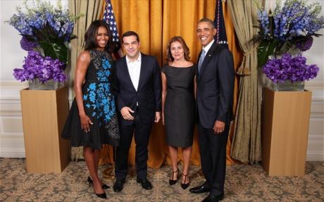 Δείτε φωτό του Αλέξη Τσίπρα και της Περιστέρας Μπαζιάνα με το ζεύγος Ομπάμα - Φωτογραφία 2