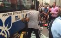 Ανείπωτη τραγωδία: Λεωφορείο έπεσε πάνω σε στάση... Έντεκα νεκροί [photos] - Φωτογραφία 2