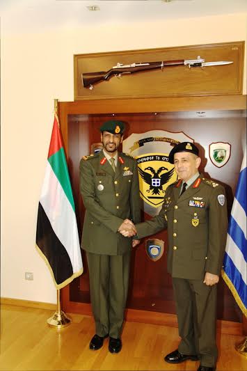 Συνάντηση Αρχηγού ΓΕΣ με τον Διοικητή των Χερσαίων Δυνάμεων των Ηνωμένων Αραβικών Εμιράτων - Φωτογραφία 7