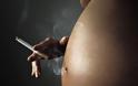 Αν κάπνιζε η γιαγιά στην εγκυμοσύνη της, τα εγγόνια θα έχουν άσθμα