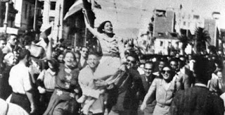 Ιστορική έκθεση για τα 71 χρόνια από την Απελευθέρωση της Αθήνας - Φωτογραφία 1